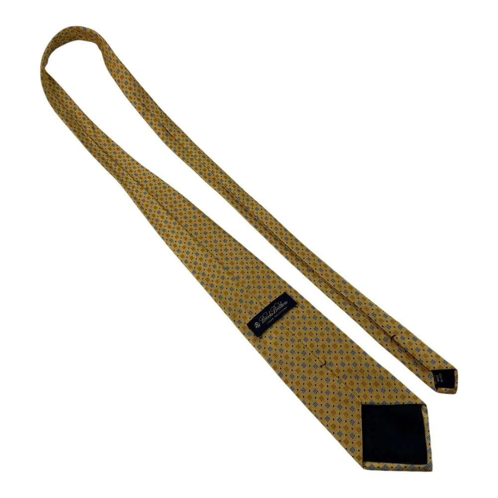 Brooks Brothers refined measurements blue